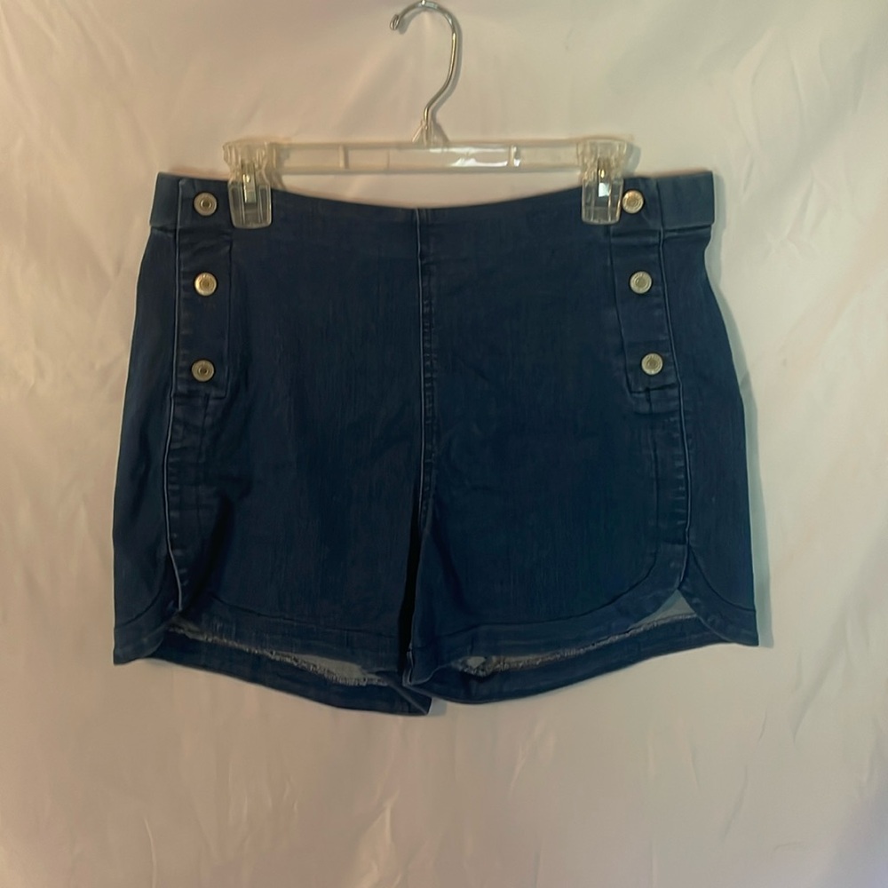 Sofia Jeans Julieta High Rise Pull-on Shorts